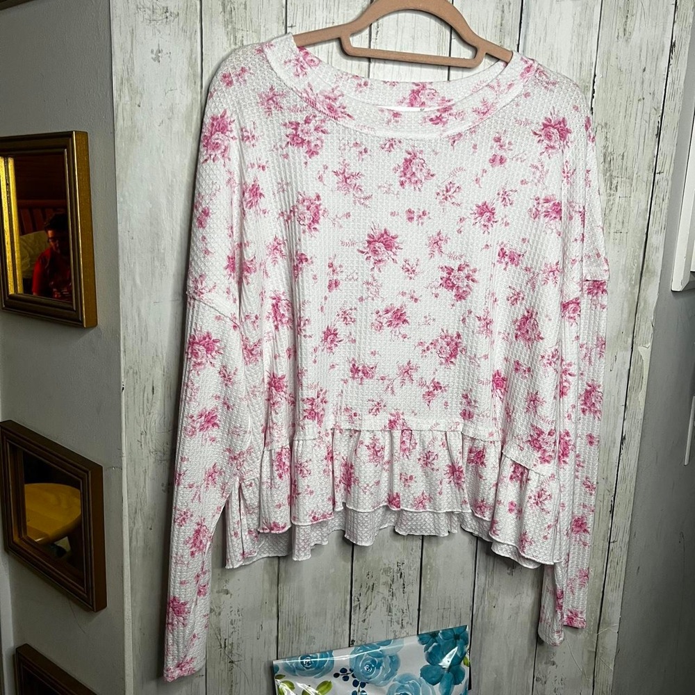 Altar'd State white & pink floral long sleeve top with ruffle peplum hem XL - Picture 1 of 4